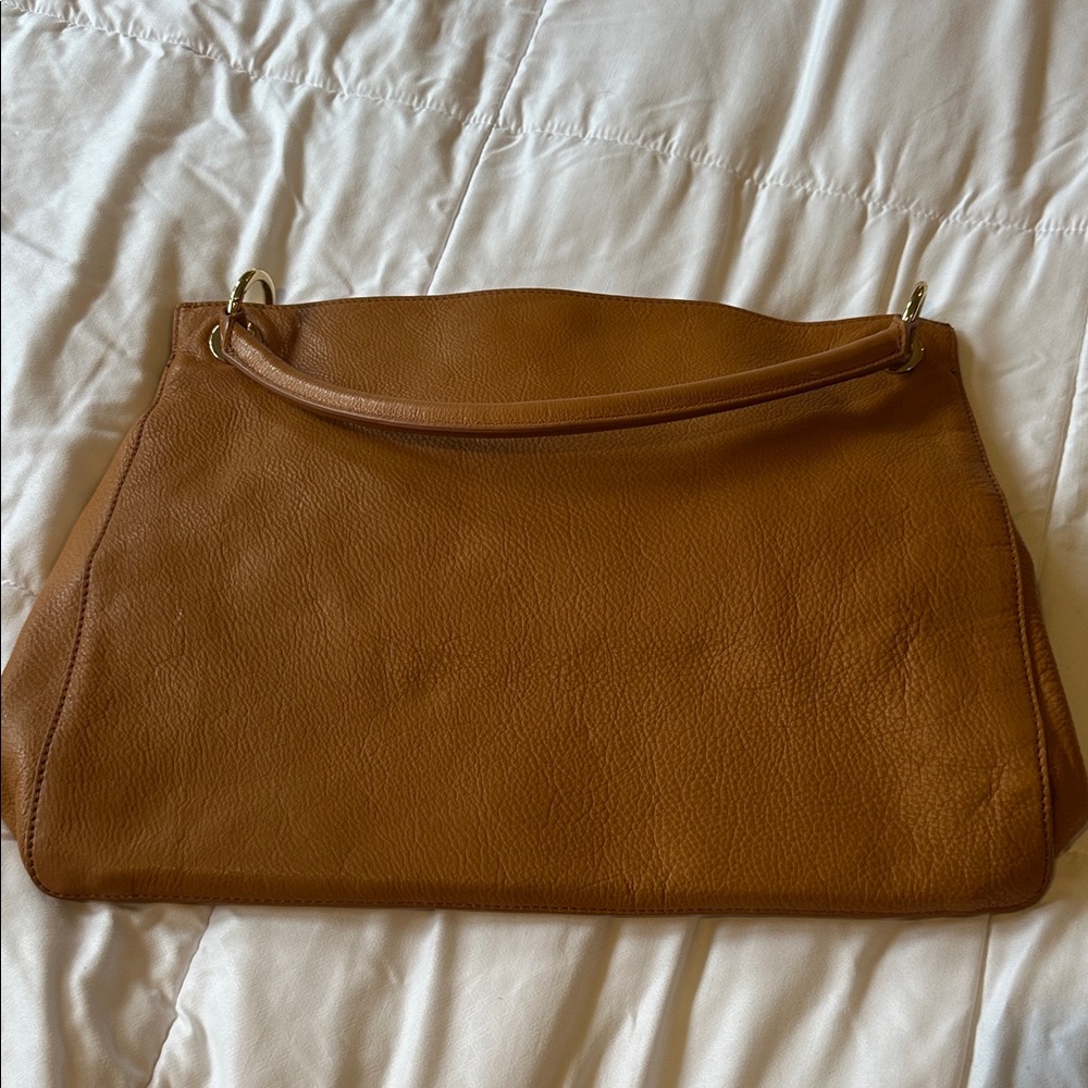 Mark & Geaham Elegant Tan Leather Women's Bag